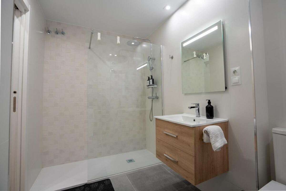 Soho Art Experience Apartment มาลากา ภายนอก รูปภาพ